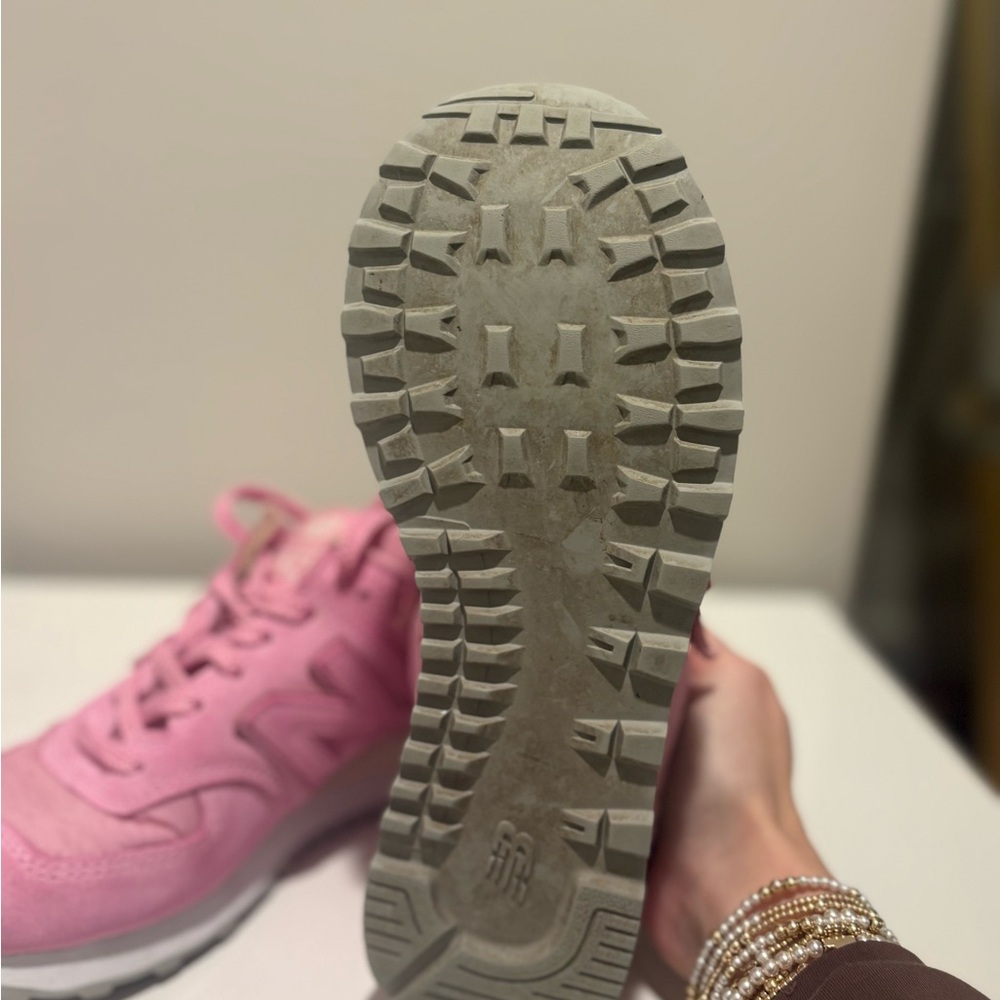 New Balance Women's Vibrant Pink Sneakers - Picture 2 of 2